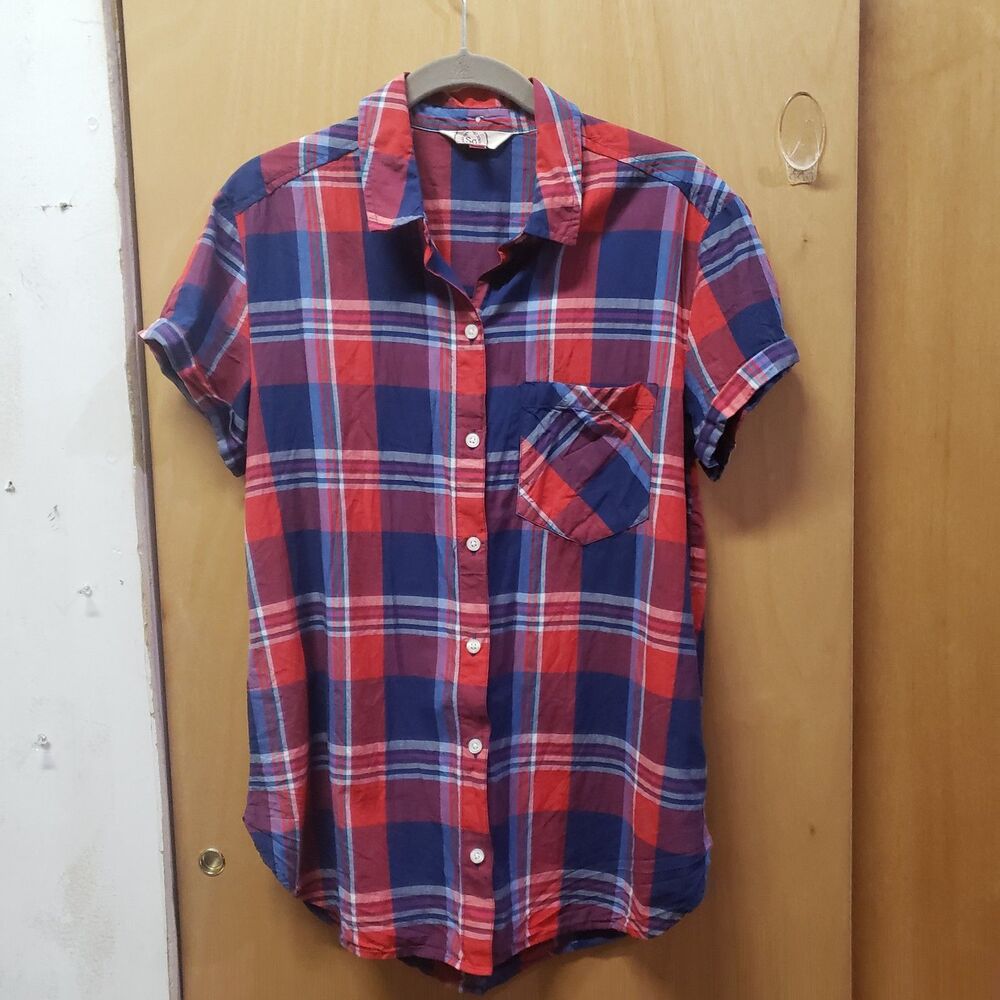 SO Red & navy plaid short-sleeve button-up shirt single chest pocket Sz M #C1